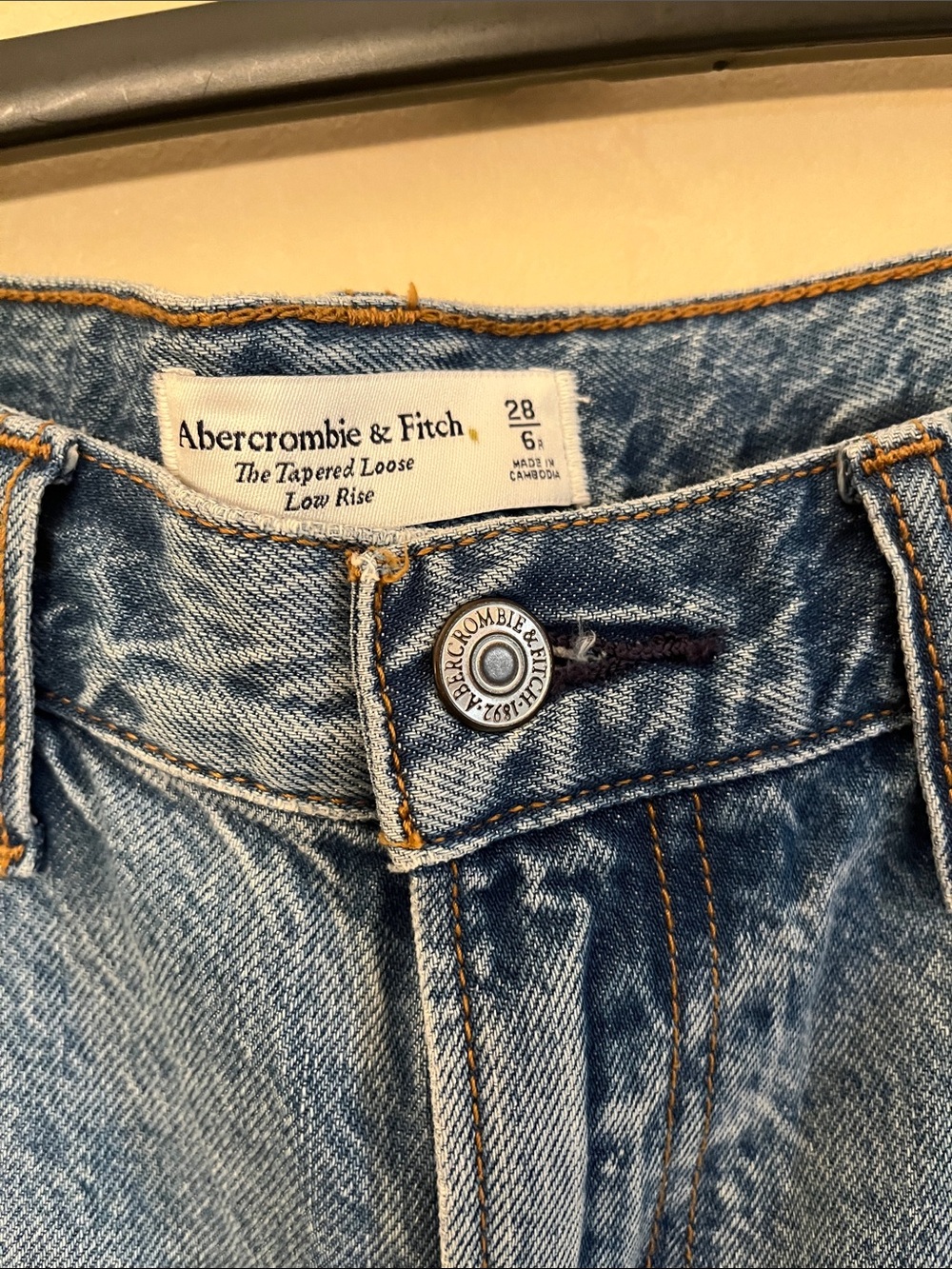 Abercrombie & Fitch NEW Womens Jeans - Never Worn
